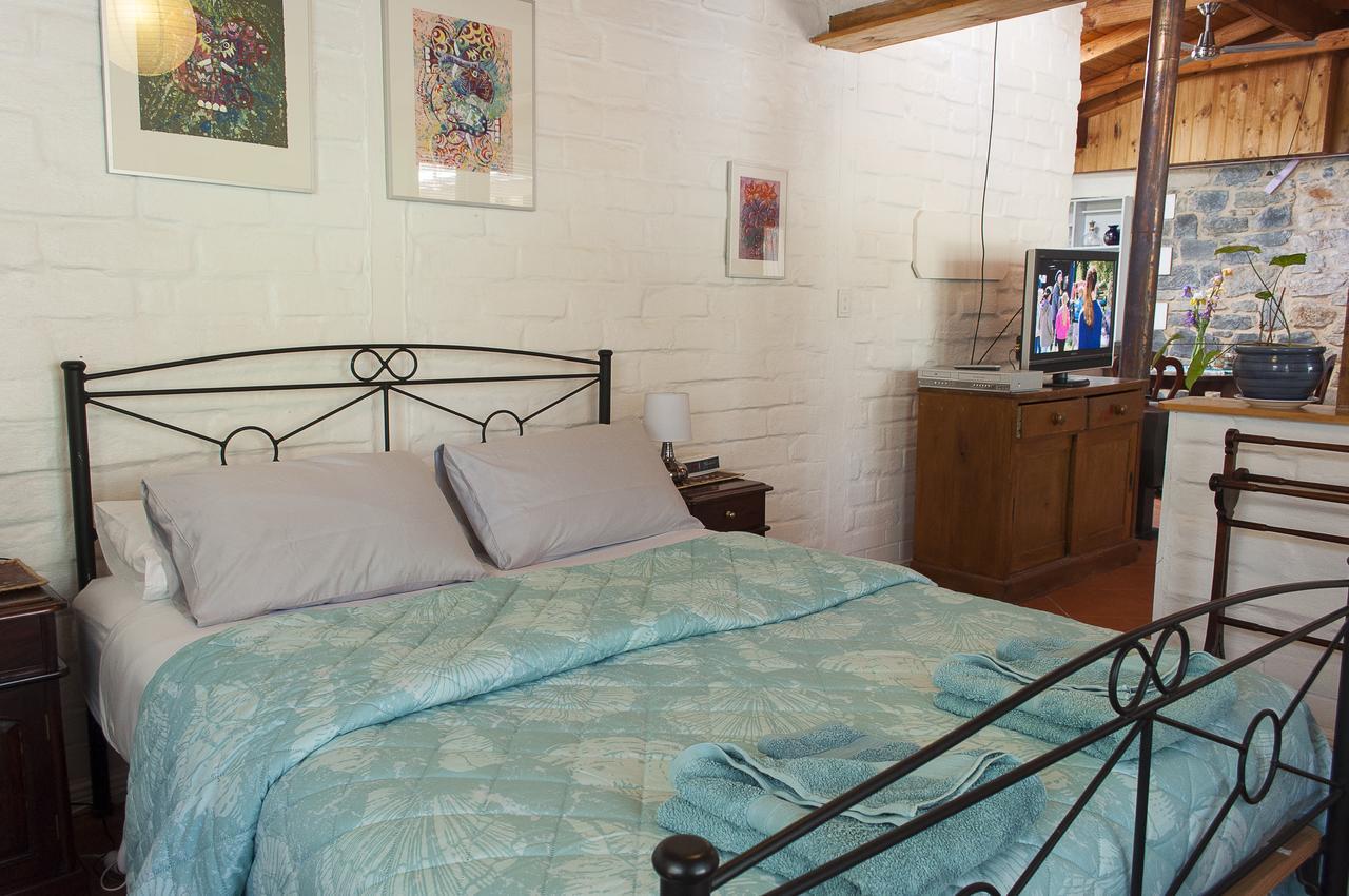 Trevalia Accommodation Penwortham Dış mekan fotoğraf
